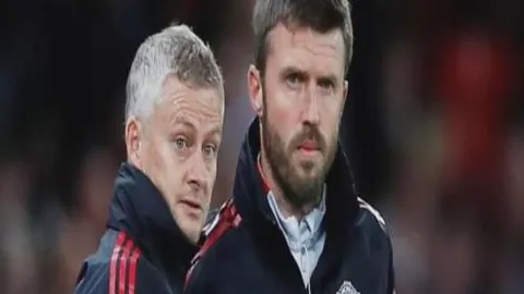 库里三分纪录再创新高，勇士荣耀篇章续写