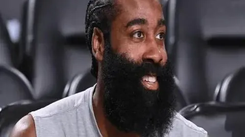 斯滕泽尔精准助攻助吉拉西破门得分